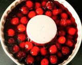 A picture of step 3 of Fresh Cherry Jelly.