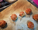 Foto del paso 3 de la receta: Chupachup de carne con queso