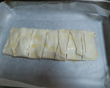 Foto del paso 3 de la receta: Trenza hojaldre, bacon, queso cabra y jamón york