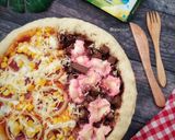 Foto langkah ke 7 dari resep Pizza Dua Rasa.