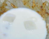 A picture of step 1 of Banana Dates milkshake.