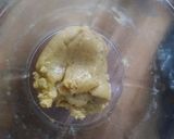 Foto langkah ke 3 dari resep Banana roll cake (versi roti tawar).