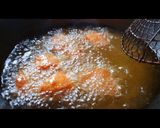 Foto langkah ke 3 dari resep 28. Ayam Karaage saus mayonnaise pedas dan Japanese Potato Salad.
