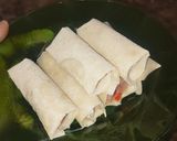 Foto langkah ke 2 dari resep Lumpia Telur Pedas (Saus Sambal).