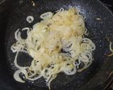 Foto del paso 4 de la receta: Calabacín relleno al horno con cebolla caramelizada