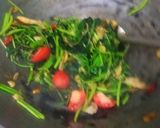 Foto langkah ke 5 dari resep Tumis Bayam Jamur Tiram.