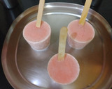 ரோஸ் மில்க் சிரப் குல்ஃபி(நோ ஸுகர்) ரெசிபி ஸ்டேப் 5 புகைப்படம்