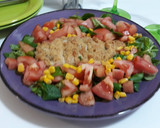 Foto del paso 3 de la receta: Ensalada con crujiente de pollo al horno