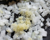 Foto del paso 1 de la receta: Calabacitas con champiñones y elote