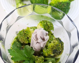 Foto del paso 2 de la receta: Tallarines al pesto de brócoli y nueces