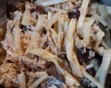 A picture of step 4 of Floridian Slaw, yes the one with Apples.