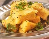 A picture of step 7 of Mixed Dal Dhokla.