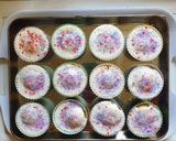 A picture of step 5 of Low fat Cupcakes.