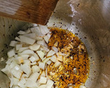 Foto del paso 2 de la receta: Patatas con costillas adobadas