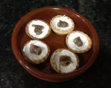 Foto del paso 3 de la receta: Tartaletas de queso Philadelphia con anchoas