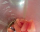 A picture of step 2 of Watermalon juice.