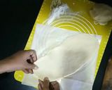 A picture of step 5 of Turkish Pide.