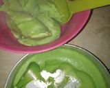 Foto langkah ke 2 dari resep Es Pisang Ijo.