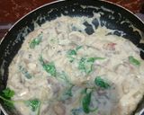 Foto langkah ke 4 dari resep Creamy Chicken Mushroom.