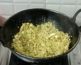 A picture of step 5 of Italian style Noodles.