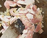 A picture of step 2 of My Ginger Chicken stirfry Noodles.