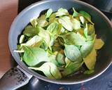 Medvehagymás spenótos burgonyás tészta (vegán) recept lépés 3 foto