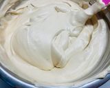 Tonkababos kávétorta málnával recept fázis 3 fotója