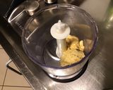 Une image de l'étape 1 de Sauce salade aux deux moutardes, melfor et aneth.