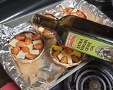 Foto del paso 3 de la receta: Portobellos rellenos de caprese