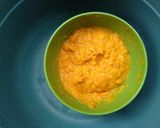 Foto langkah ke 2 dari resep Pumpkin Cheese Roll.