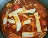 Gambar langkah 3 resipi Mee Tomyam King Oyster Mushroom.