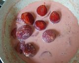 A picture of step 2 of Floating Strawberry.