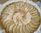 Une image de l'étape 3 de Tarte aux pommes et gelée de coing.