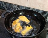 A picture of step 4 of PUMPKIN FLOWER PAKODA...