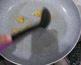 Foto langkah ke 2 dari resep Mie Goreng Sederhana.