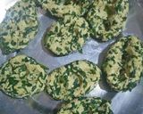 A picture of step 3 of Oats Methi Muthiya.(Steamed).