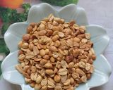 Hình bước làm 1 của món Gà Hon Đậu Phộng Rang