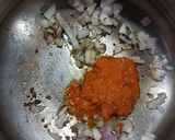 A picture of step 1 of Rajma Curry.