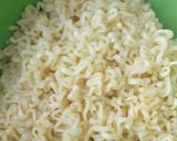 Foto langkah ke 1 dari resep Mie goreng gila.