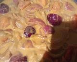 A picture of step 3 of Malai do pyaza.