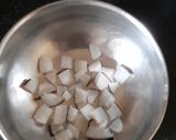 A picture of step 3 of Gond Laddu.