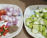 A picture of step 1 of Lauki ki bhujia.