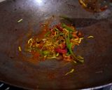 चिली चिकन रोल (chilli chicken roll recipe in hindi) रेसिपी चरण 6 फोटो