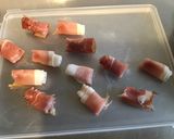 Une image de l'étape 2 de Salade de tomates jambon de la forêt noire et burrata.
