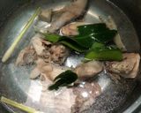 Foto langkah ke 2 dari resep Ayam Pindang Serani.
