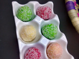 Coconut laddo