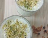 A picture of step 2 of Guava milk shake.