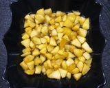 A picture of step 7 of Apple Crumble.