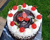 Foto langkah ke 10 dari resep Blackforest Cake.