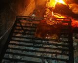 Foto del paso 4 de la receta: Cerdo agridulce con cebolla en la estufa a leña